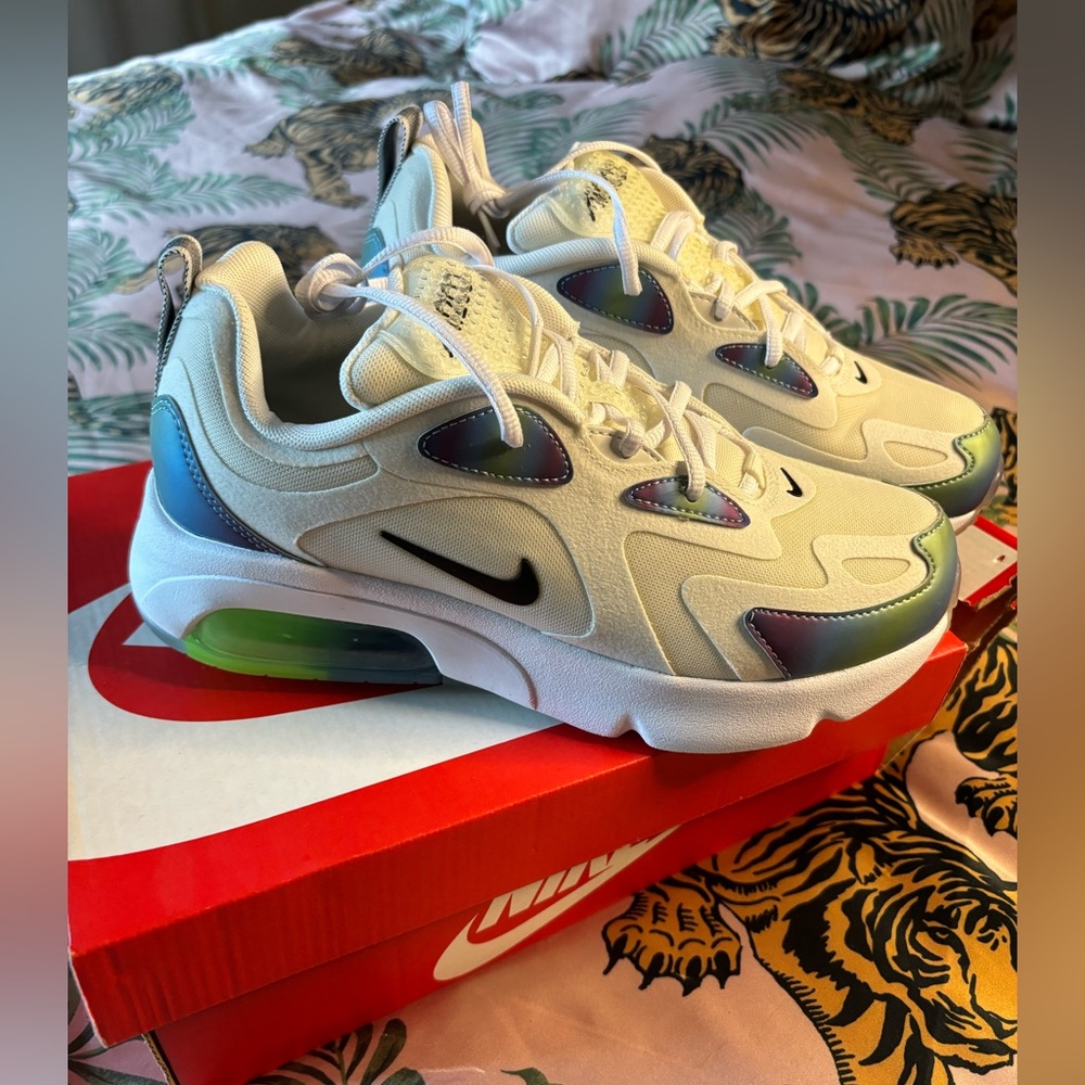 Brand new never worn Nikes